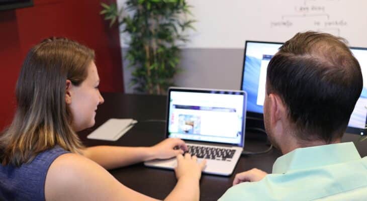 découvrez l'importance de la diversification des clients pour assurer la croissance et la stabilité de votre entreprise. apprenez des stratégies efficaces pour attirer une clientèle variée et minimiser les risques financiers.